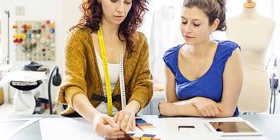 Garment engineer teaching a pattern workshop at Hohenstein