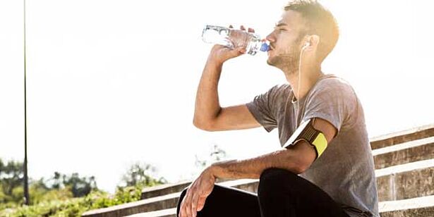 Runner wearing UV protective sportswear in sunshine